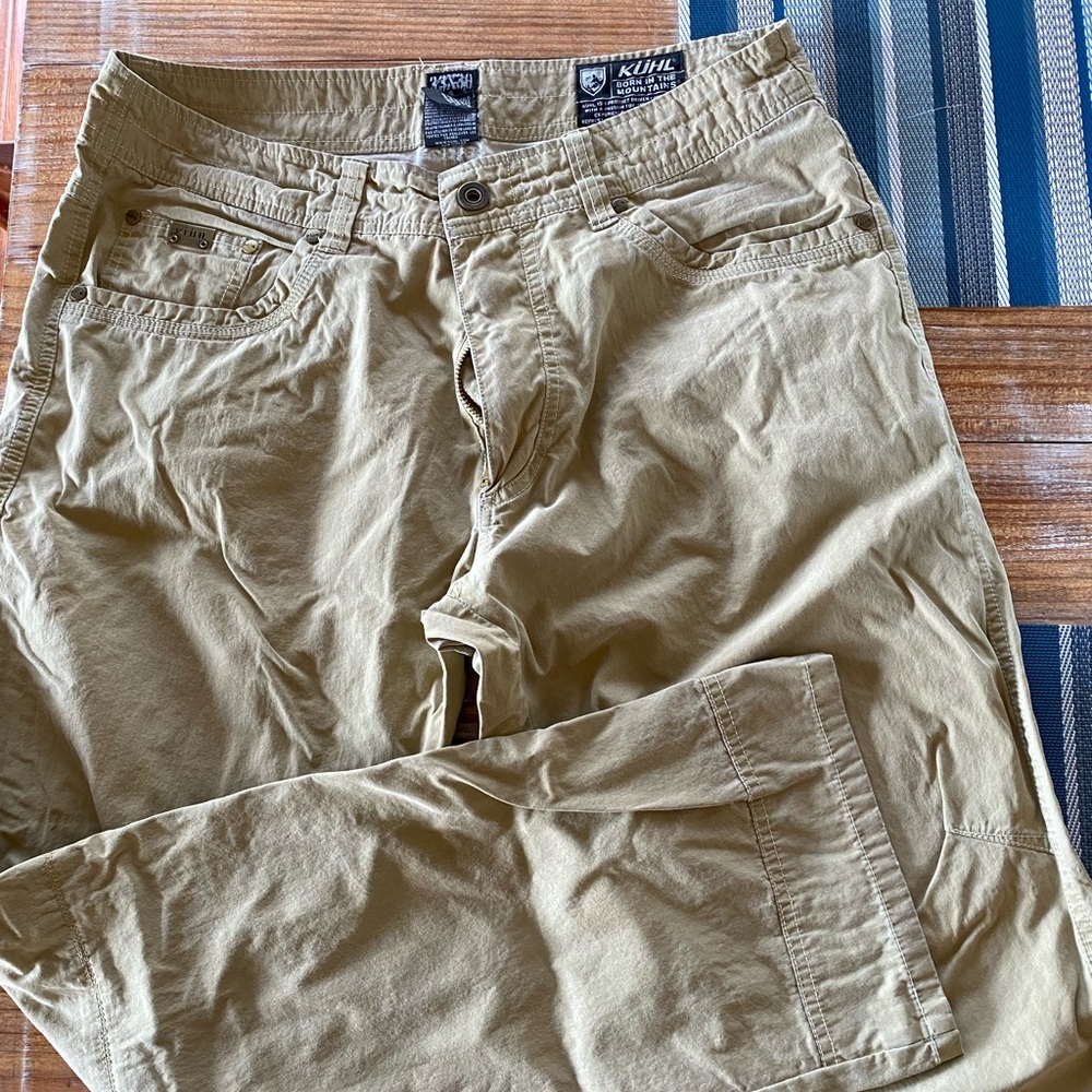 Kuhl mens Revolvr pants 33x30.  Good, used condition with no sign of wear.